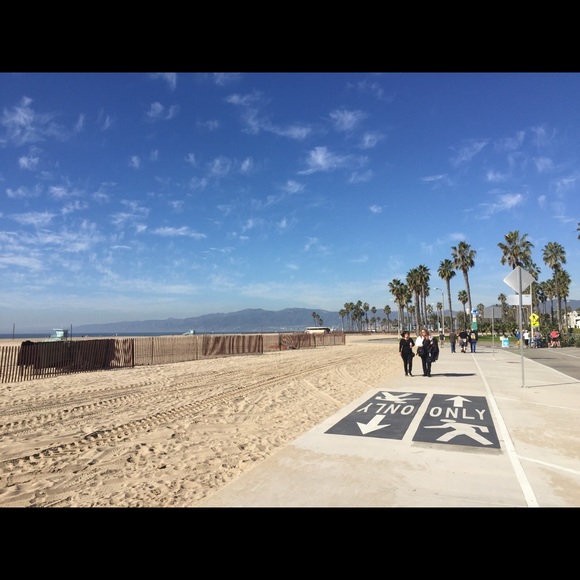 Meet your Posher, Tyisha - Picture 2 of 2